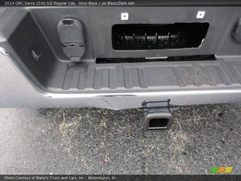 Onyx Black / Jet Black/Dark Ash 2014 GMC Sierra 1500 SLE Regular Cab
