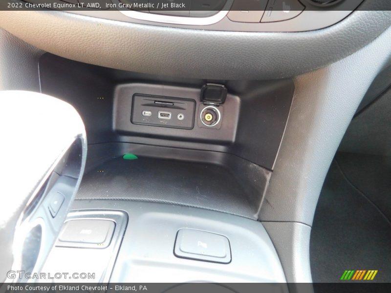 Iron Gray Metallic / Jet Black 2022 Chevrolet Equinox LT AWD