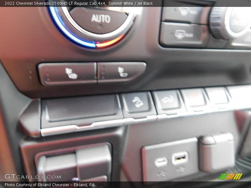 Summit White / Jet Black 2022 Chevrolet Silverado 3500HD LT Regular Cab 4x4