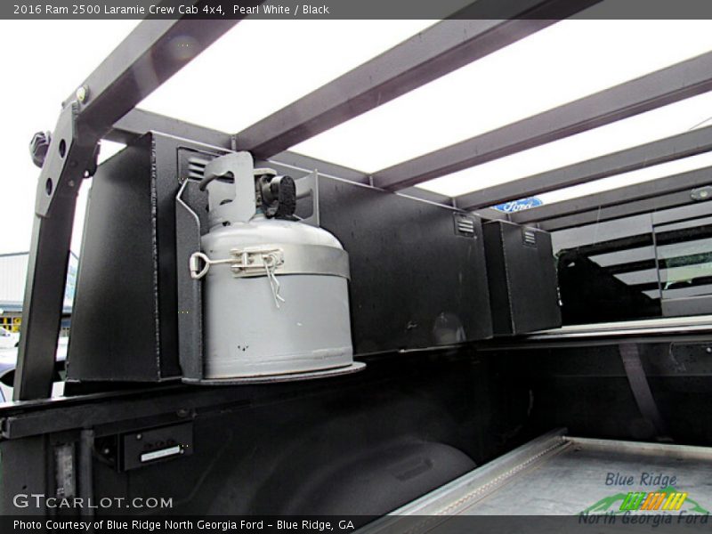 Pearl White / Black 2016 Ram 2500 Laramie Crew Cab 4x4