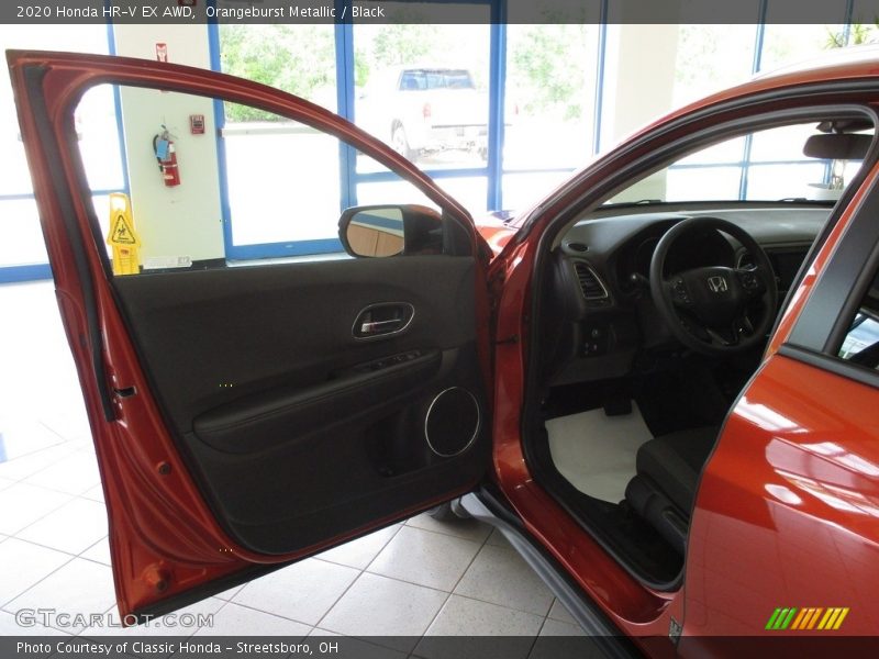 Orangeburst Metallic / Black 2020 Honda HR-V EX AWD