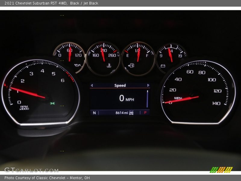 Black / Jet Black 2021 Chevrolet Suburban RST 4WD