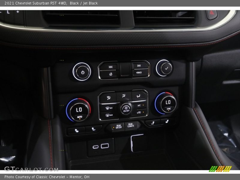 Black / Jet Black 2021 Chevrolet Suburban RST 4WD