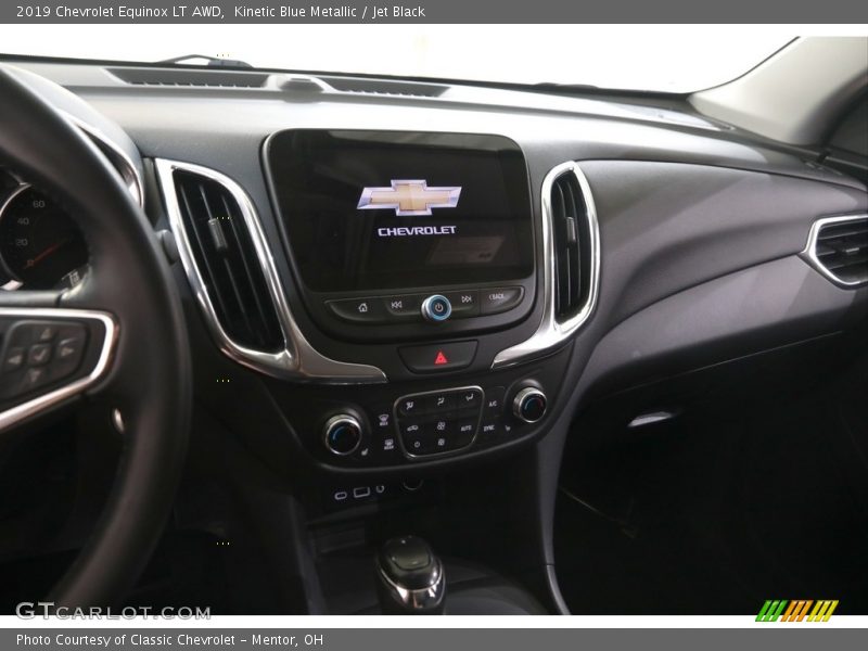 Kinetic Blue Metallic / Jet Black 2019 Chevrolet Equinox LT AWD
