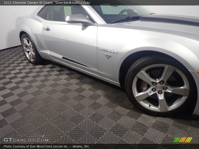 Silver Ice Metallic / Gray 2011 Chevrolet Camaro SS Coupe