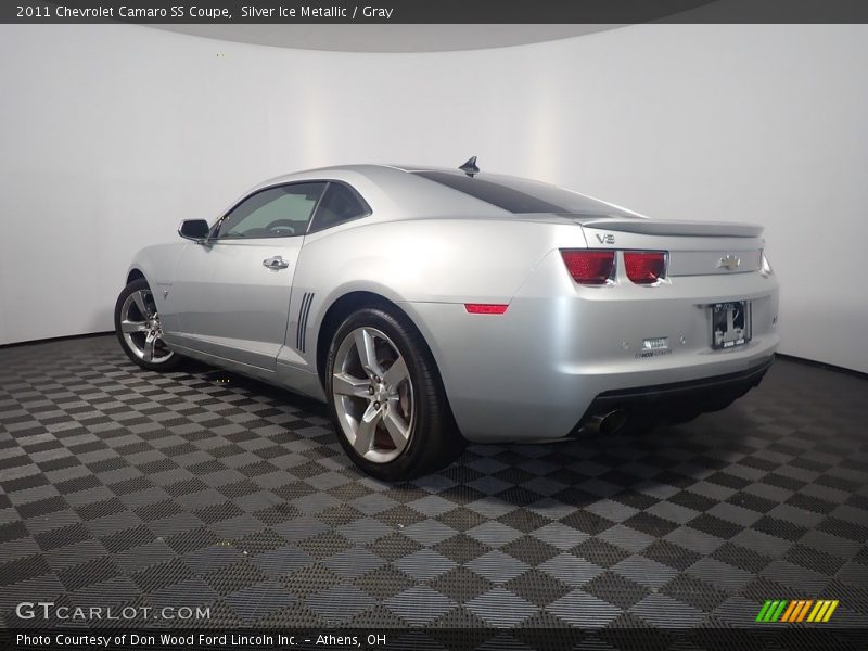 Silver Ice Metallic / Gray 2011 Chevrolet Camaro SS Coupe