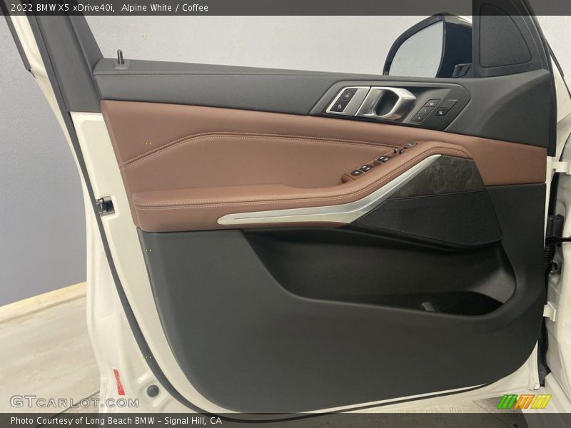 Alpine White / Coffee 2022 BMW X5 xDrive40i