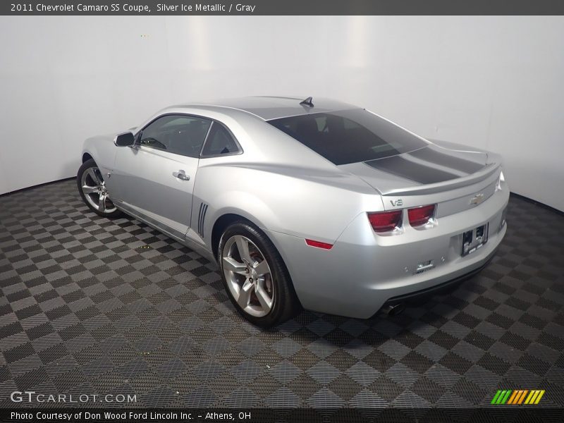 Silver Ice Metallic / Gray 2011 Chevrolet Camaro SS Coupe