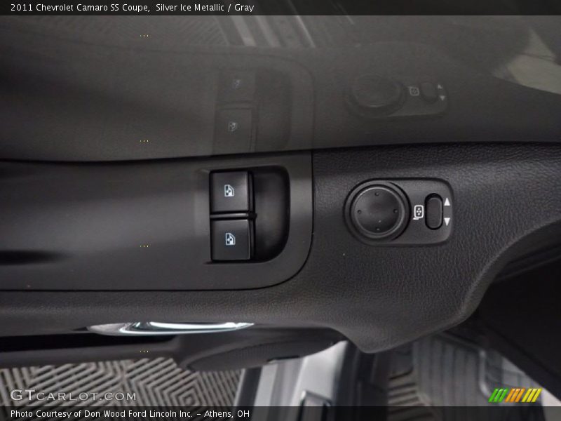 Silver Ice Metallic / Gray 2011 Chevrolet Camaro SS Coupe