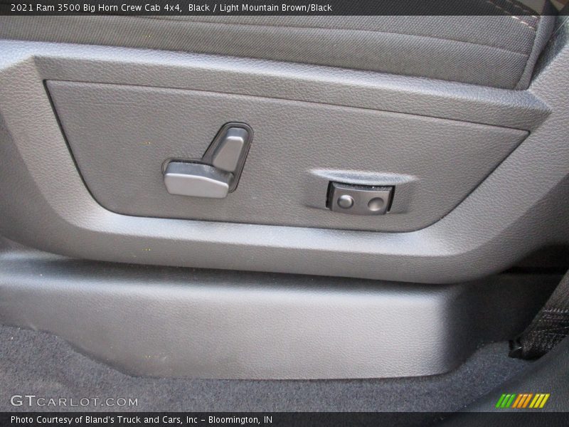 Black / Light Mountain Brown/Black 2021 Ram 3500 Big Horn Crew Cab 4x4