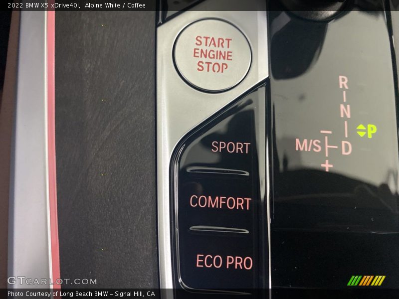 Alpine White / Coffee 2022 BMW X5 xDrive40i
