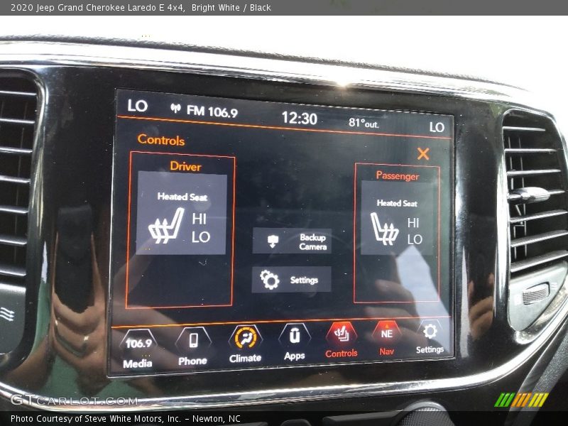Bright White / Black 2020 Jeep Grand Cherokee Laredo E 4x4