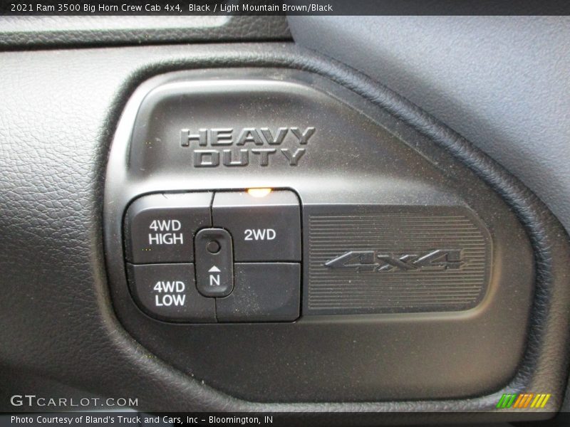 Black / Light Mountain Brown/Black 2021 Ram 3500 Big Horn Crew Cab 4x4