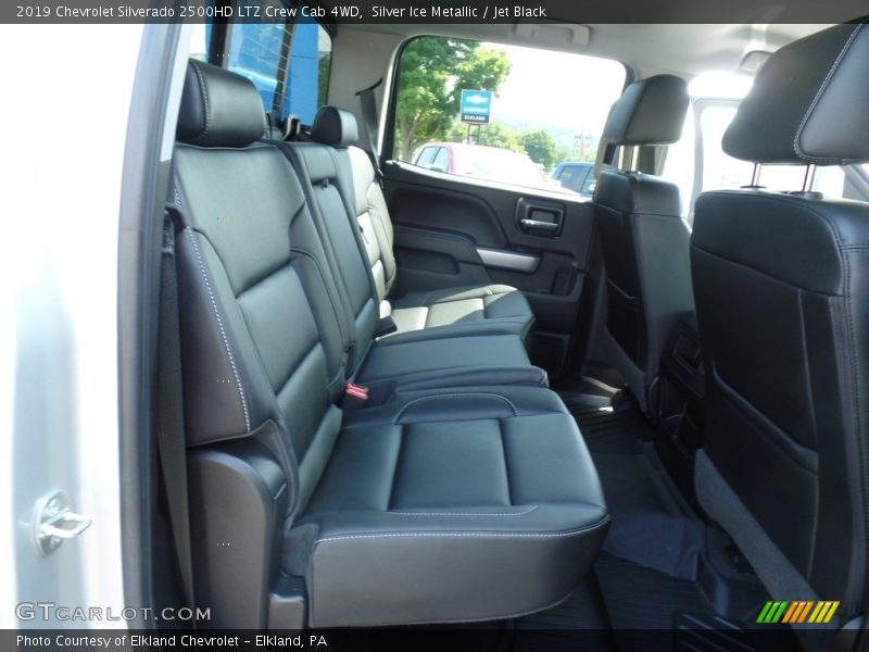 Silver Ice Metallic / Jet Black 2019 Chevrolet Silverado 2500HD LTZ Crew Cab 4WD