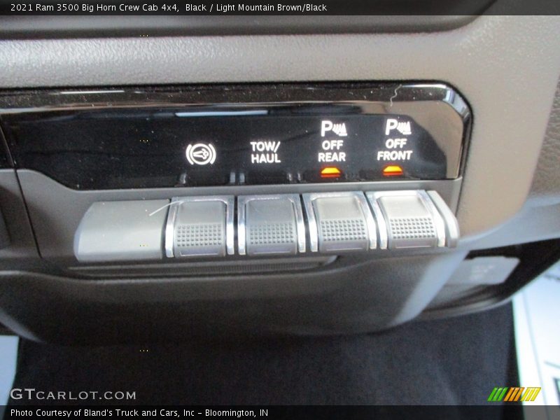 Black / Light Mountain Brown/Black 2021 Ram 3500 Big Horn Crew Cab 4x4
