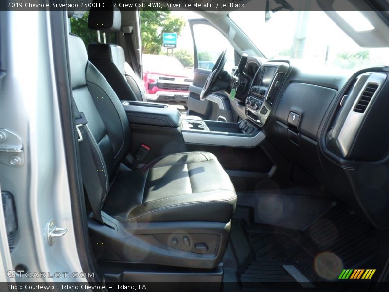 Silver Ice Metallic / Jet Black 2019 Chevrolet Silverado 2500HD LTZ Crew Cab 4WD