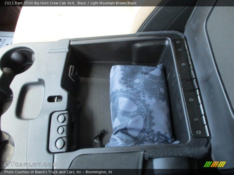 Black / Light Mountain Brown/Black 2021 Ram 3500 Big Horn Crew Cab 4x4