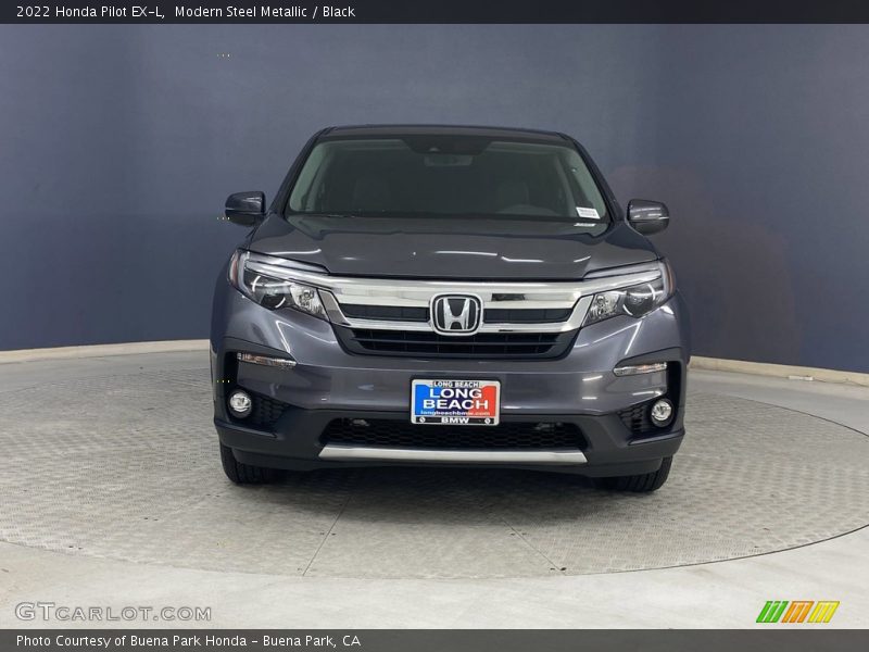 Modern Steel Metallic / Black 2022 Honda Pilot EX-L