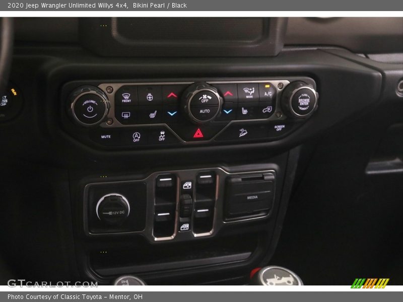 Bikini Pearl / Black 2020 Jeep Wrangler Unlimited Willys 4x4
