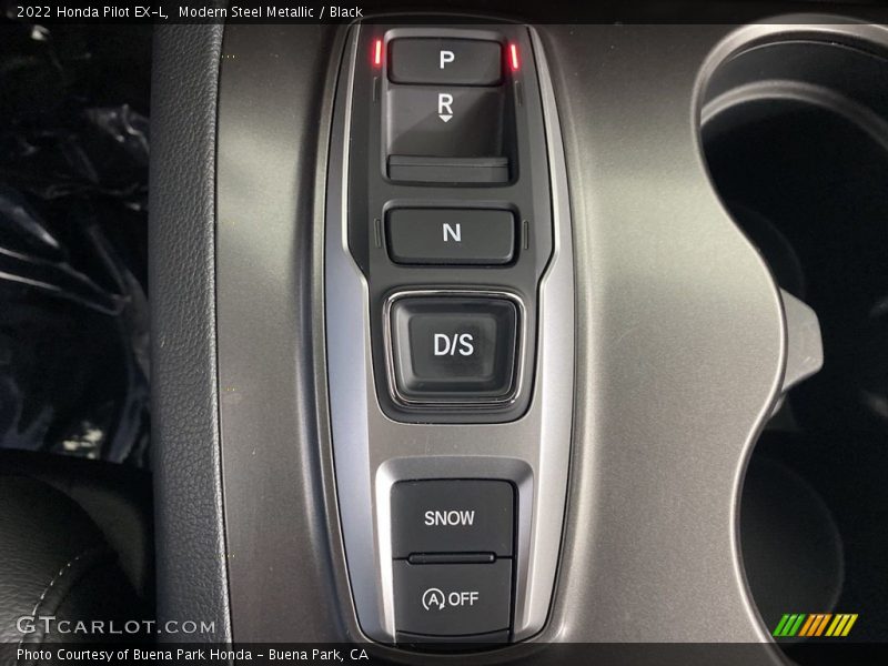 Modern Steel Metallic / Black 2022 Honda Pilot EX-L