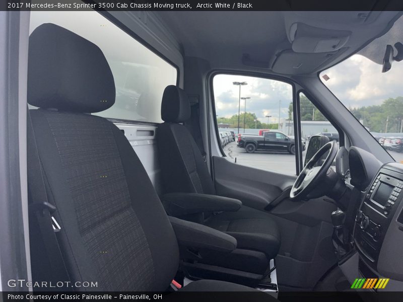 Front Seat of 2017 Sprinter 3500 Cab Chassis Moving truck