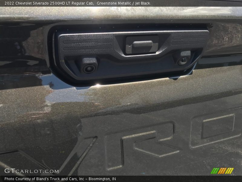 Greenstone Metallic / Jet Black 2022 Chevrolet Silverado 2500HD LT Regular Cab