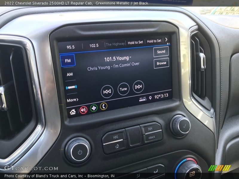 Greenstone Metallic / Jet Black 2022 Chevrolet Silverado 2500HD LT Regular Cab