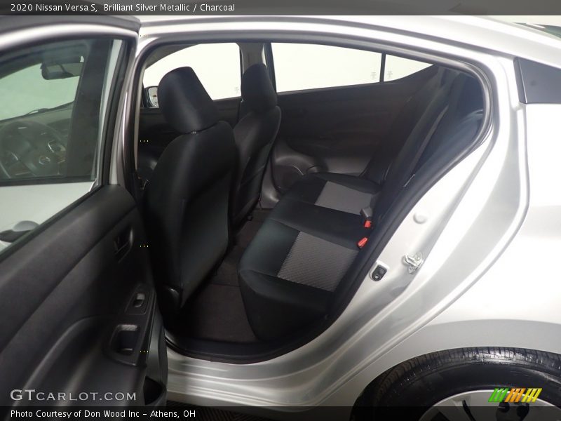 Brilliant Silver Metallic / Charcoal 2020 Nissan Versa S