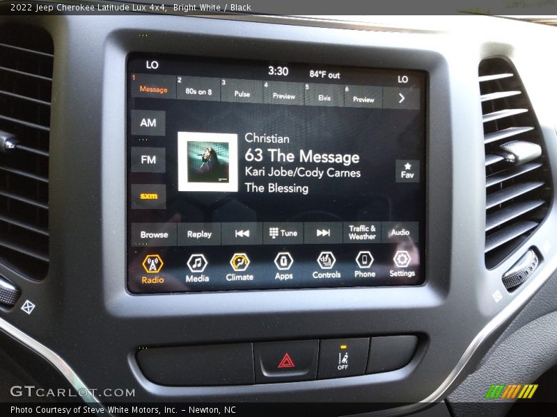 Bright White / Black 2022 Jeep Cherokee Latitude Lux 4x4
