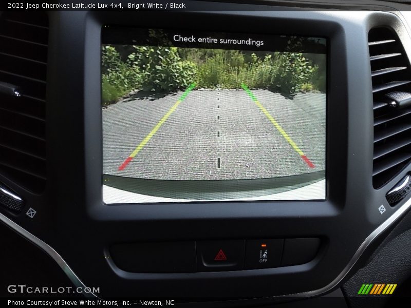 Bright White / Black 2022 Jeep Cherokee Latitude Lux 4x4