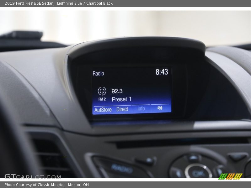 Lightning Blue / Charcoal Black 2019 Ford Fiesta SE Sedan