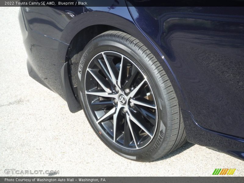 Blueprint / Black 2022 Toyota Camry SE AWD