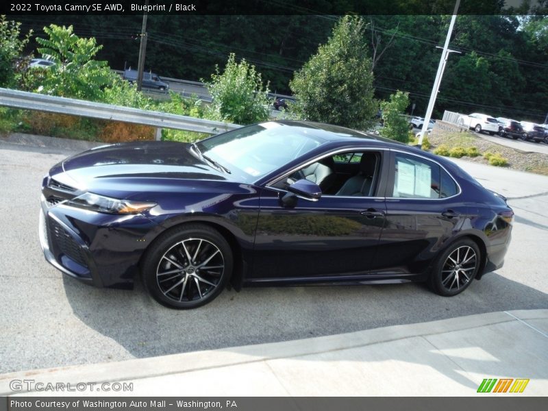 Blueprint / Black 2022 Toyota Camry SE AWD