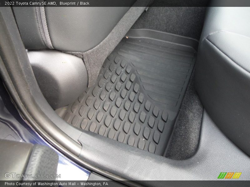 Blueprint / Black 2022 Toyota Camry SE AWD
