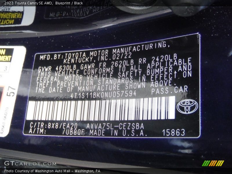 Blueprint / Black 2022 Toyota Camry SE AWD