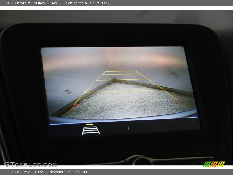 Silver Ice Metallic / Jet Black 2019 Chevrolet Equinox LT AWD