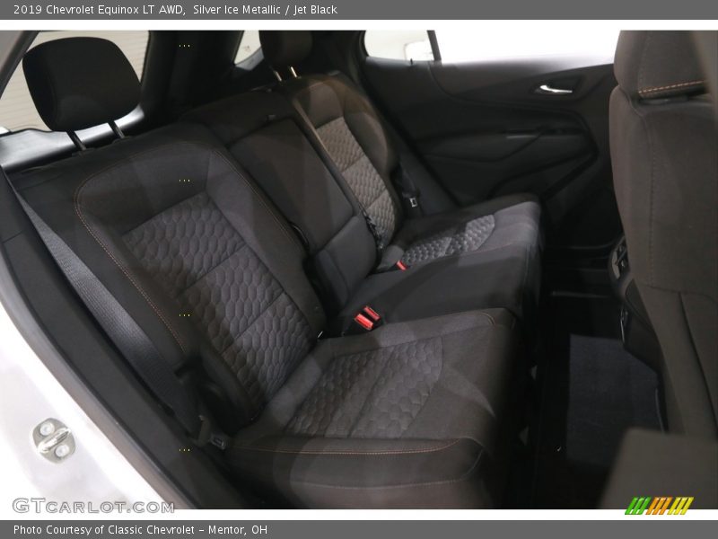 Silver Ice Metallic / Jet Black 2019 Chevrolet Equinox LT AWD