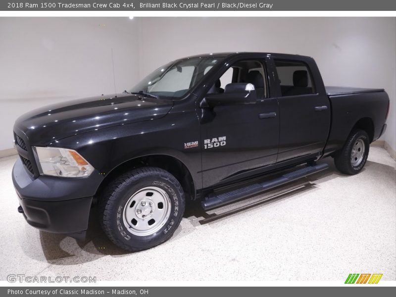 Brilliant Black Crystal Pearl / Black/Diesel Gray 2018 Ram 1500 Tradesman Crew Cab 4x4