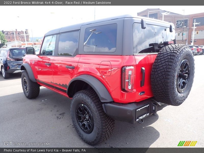 Race Red / Medium Sandstone 2022 Ford Bronco Wildtrak 4x4 4-Door