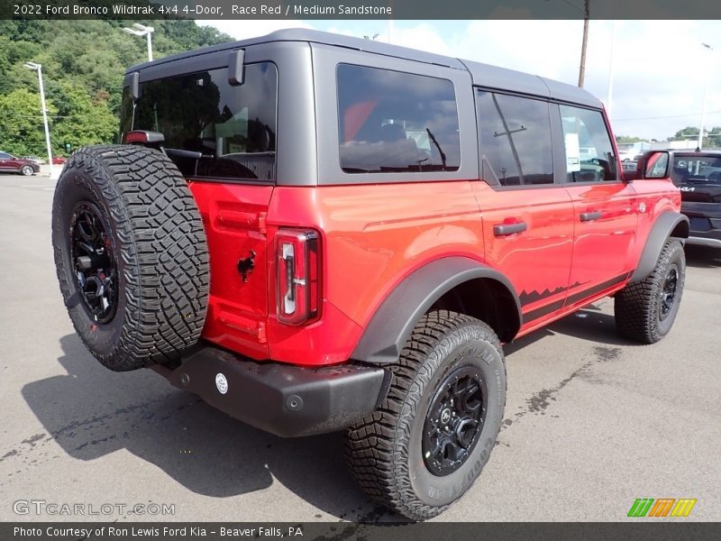 Race Red / Medium Sandstone 2022 Ford Bronco Wildtrak 4x4 4-Door