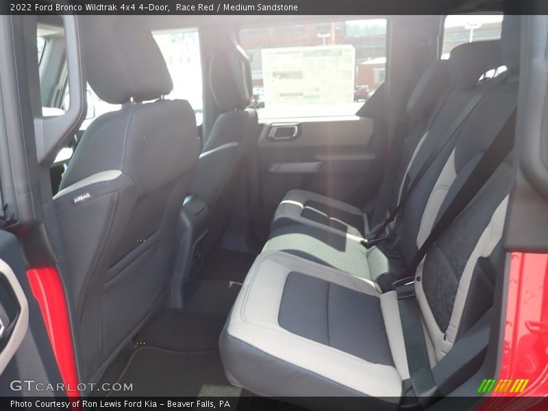 Race Red / Medium Sandstone 2022 Ford Bronco Wildtrak 4x4 4-Door