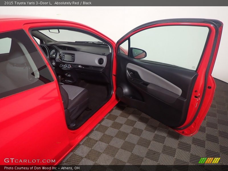 Absolutely Red / Black 2015 Toyota Yaris 3-Door L