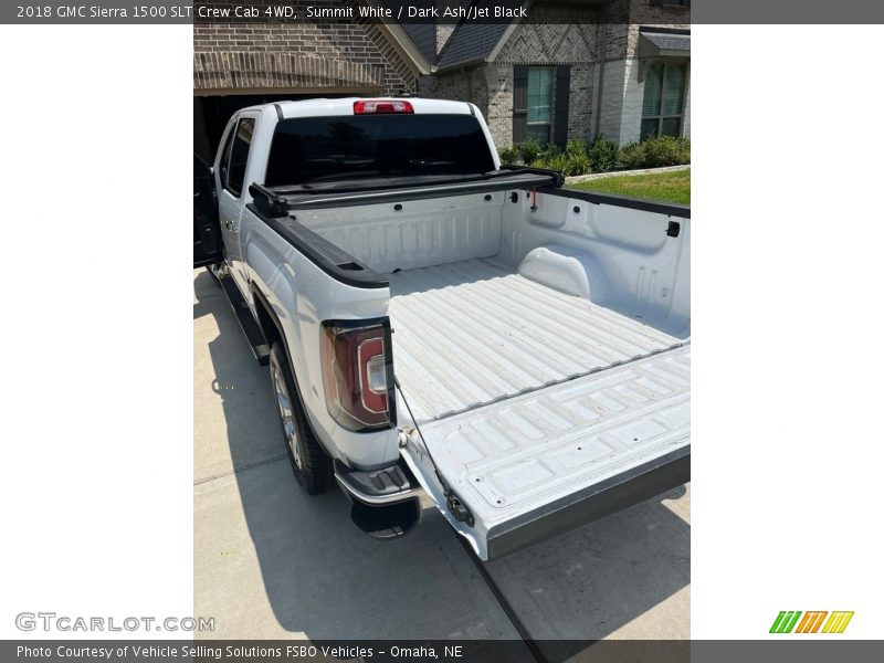 Summit White / Dark Ash/Jet Black 2018 GMC Sierra 1500 SLT Crew Cab 4WD