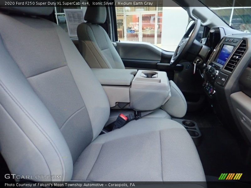 Iconic Silver / Medium Earth Gray 2020 Ford F250 Super Duty XL SuperCab 4x4
