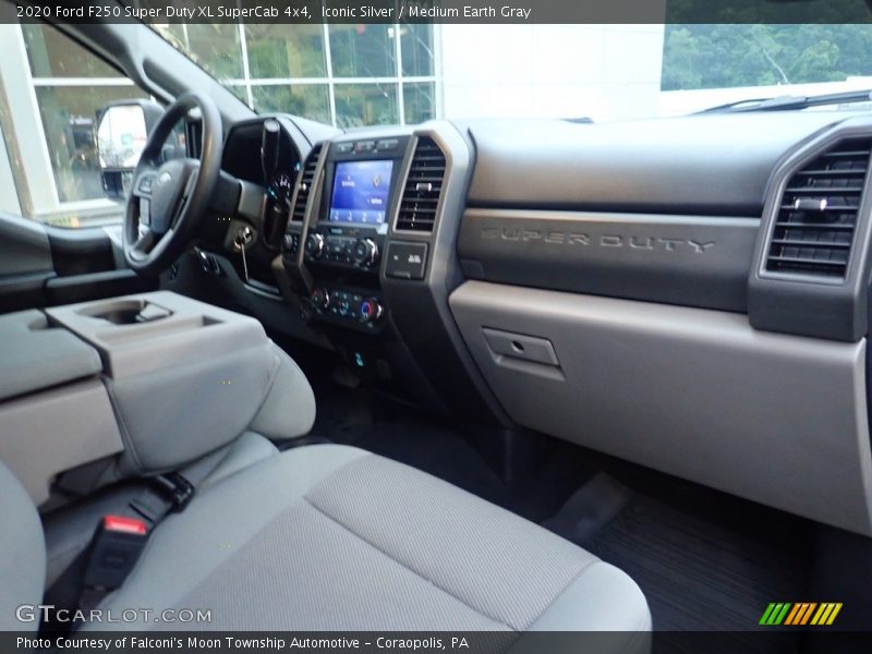 Iconic Silver / Medium Earth Gray 2020 Ford F250 Super Duty XL SuperCab 4x4