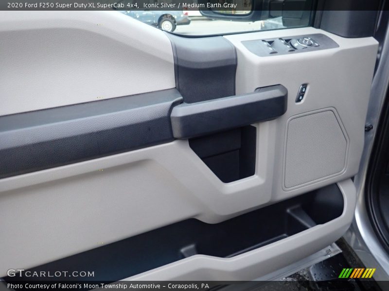 Iconic Silver / Medium Earth Gray 2020 Ford F250 Super Duty XL SuperCab 4x4