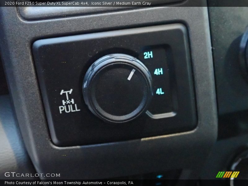 Iconic Silver / Medium Earth Gray 2020 Ford F250 Super Duty XL SuperCab 4x4