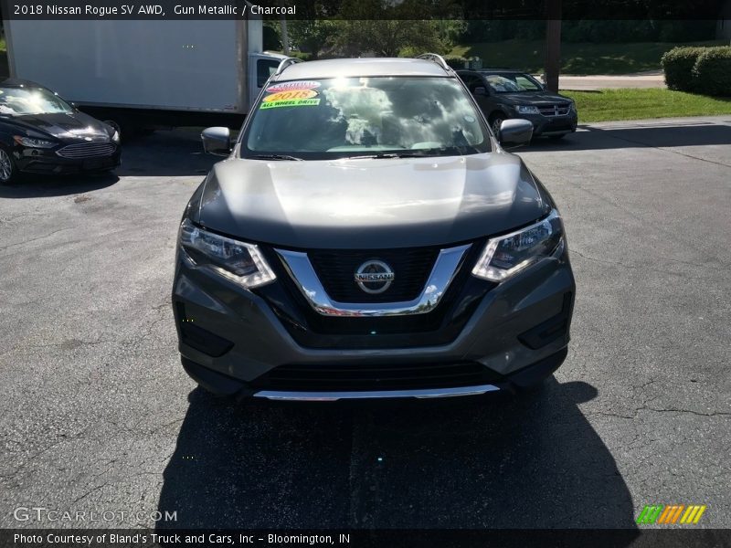 Gun Metallic / Charcoal 2018 Nissan Rogue SV AWD