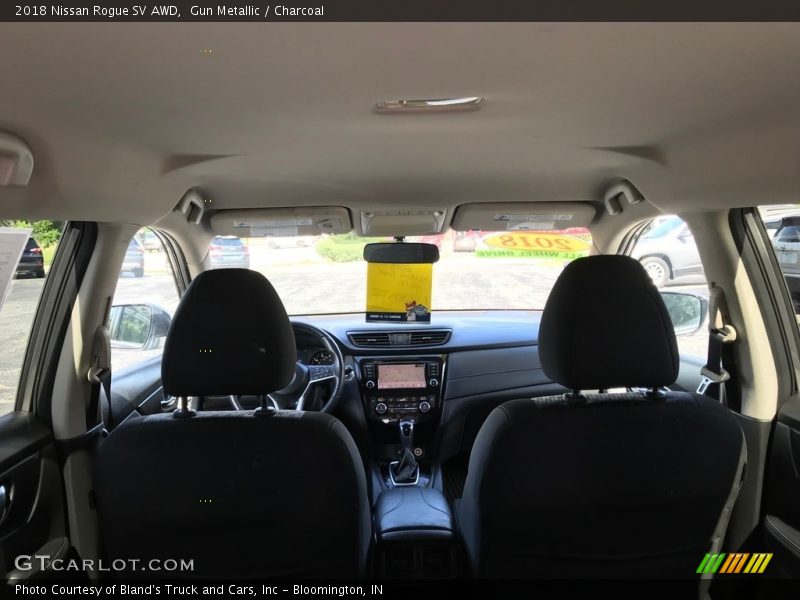 Gun Metallic / Charcoal 2018 Nissan Rogue SV AWD
