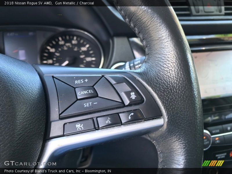 Gun Metallic / Charcoal 2018 Nissan Rogue SV AWD
